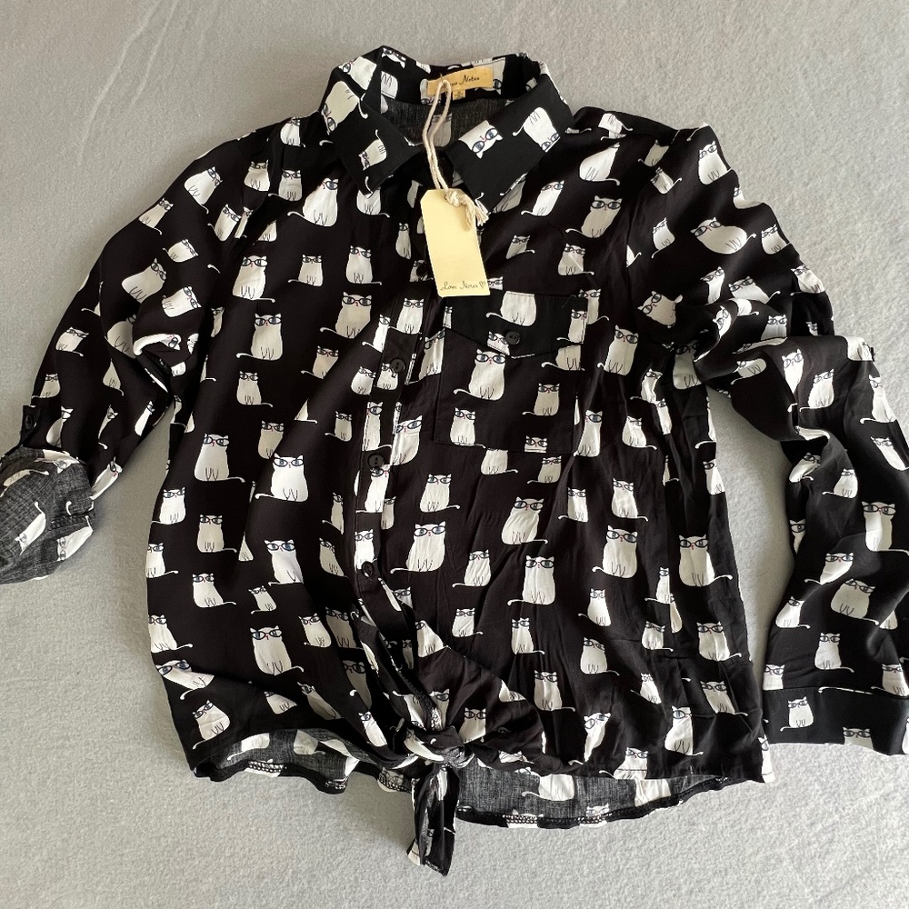Cat with glasses button up shirt NWT